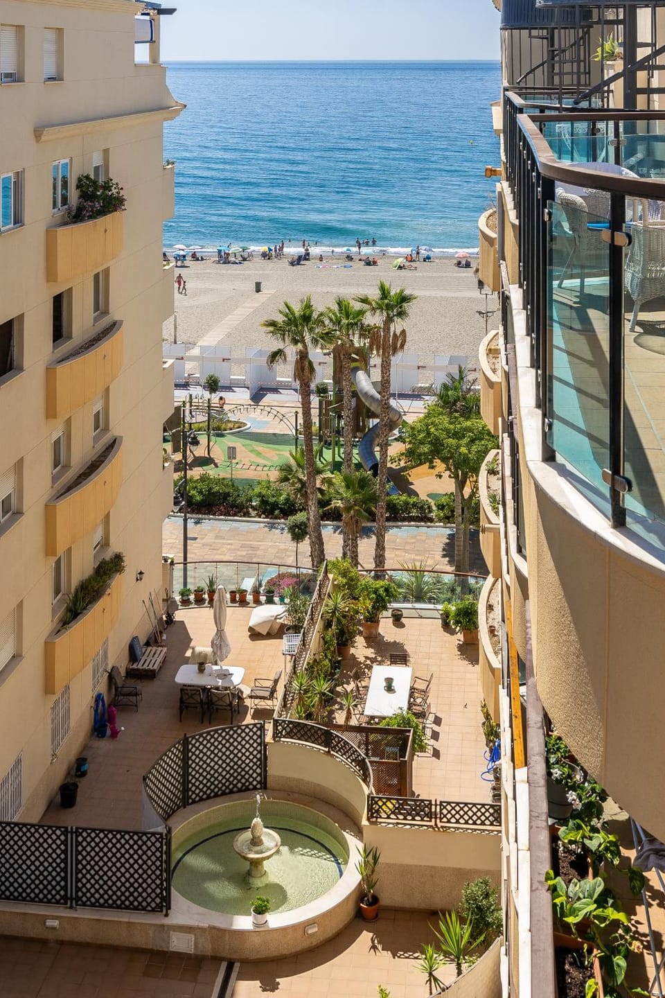 Day, View (from property/room), Beach, City view, Sea view