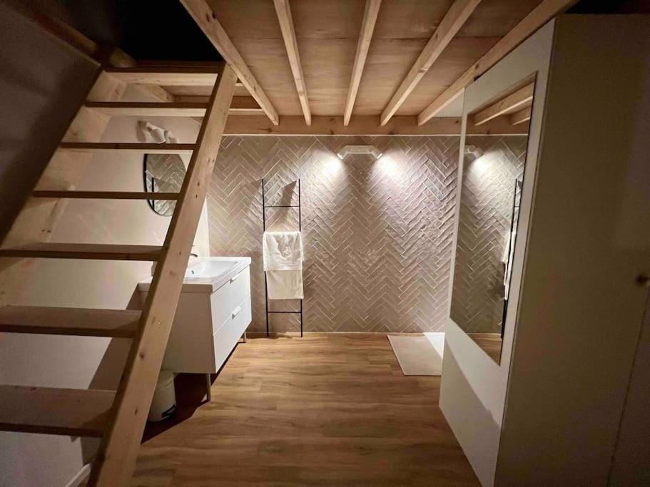 Maison avec 4 suites & Rooftop en plein centre ville - Place Saint Paul House in Liège