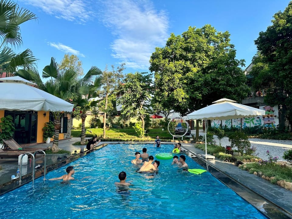 Swimming pool