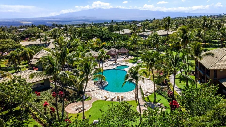 Mauna Lani Fairways 302 House in Puako