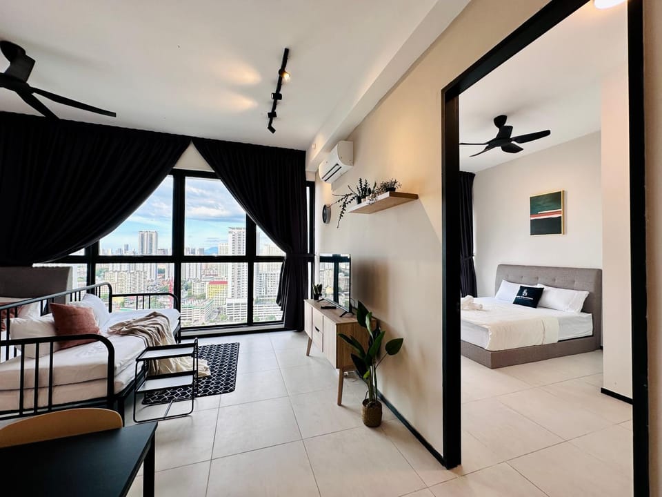 Bed, Living room, Seating area