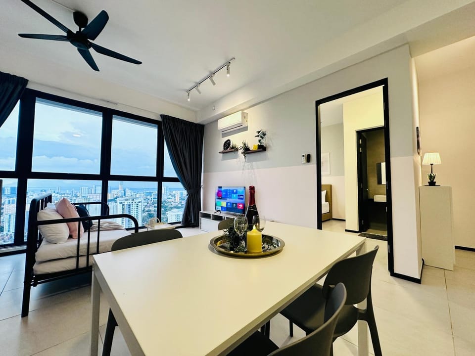 Seating area, Dining area