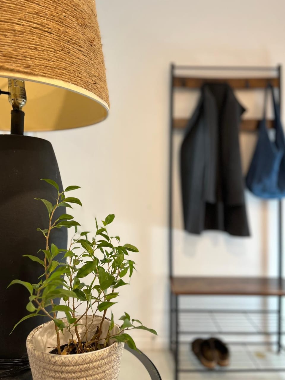 Logement complet, proche métro, parking gratuit Apartment in Montreal