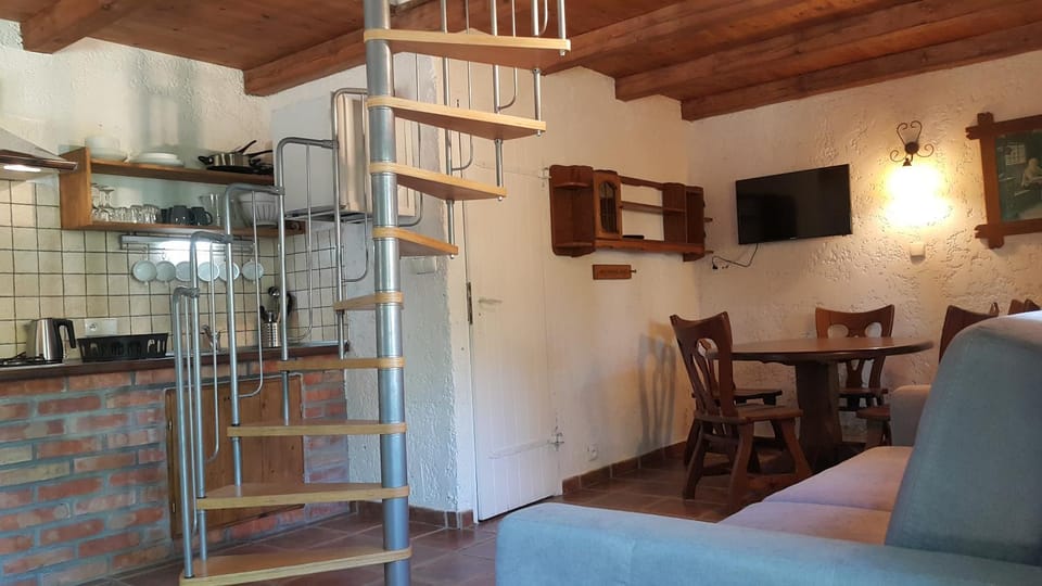 TV and multimedia, Kitchen or kitchenette