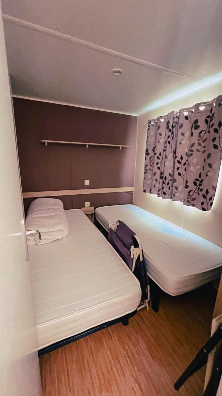 Spacious chalet with furnished terrace Chalet in Roquebrune-sur-Argens