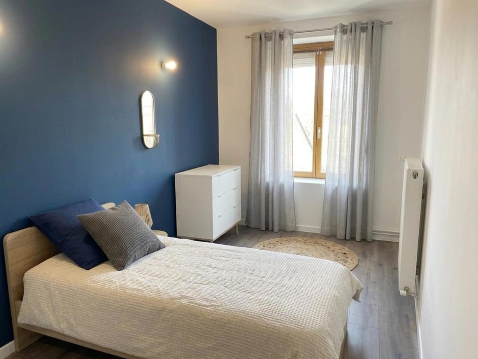 * Le Rétro : hyper centre* Apartment in Vosges