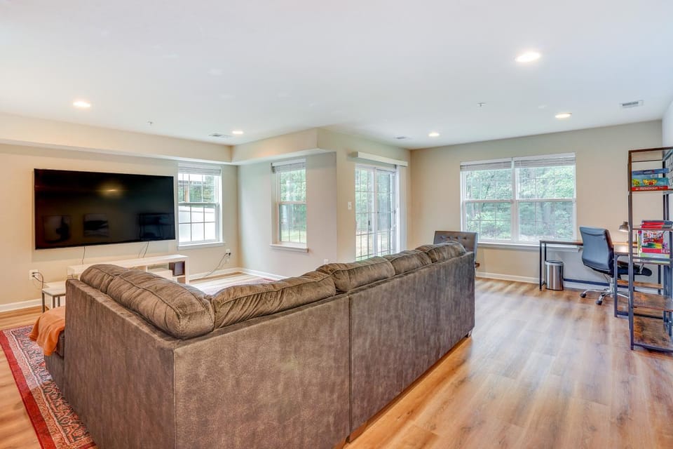 Glen Burnie Vacation Rental w/ Private Deck! House in Glen Burnie