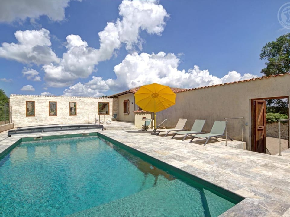 Domaine de Prandière: Maison individuelle avec confort exceptionnel - FR-1-496-297 House in Auvergne-Rhône-Alpes