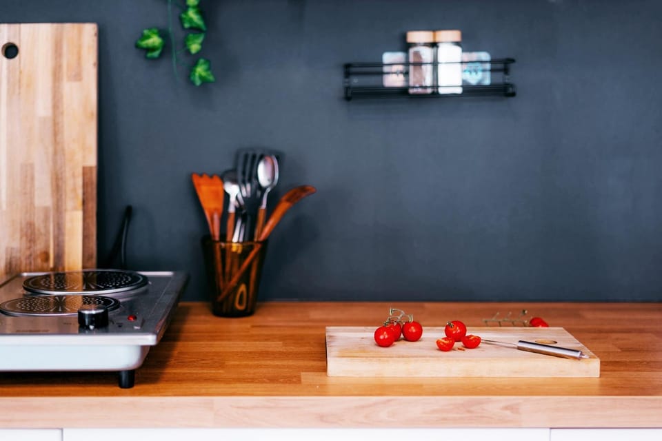 Kitchen or kitchenette, Food and drinks, Decorative detail, Food, kitchen