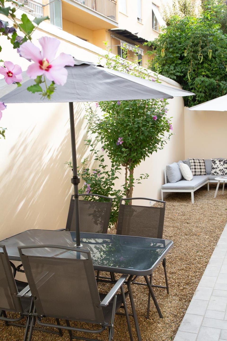 Property building, Garden, Garden view