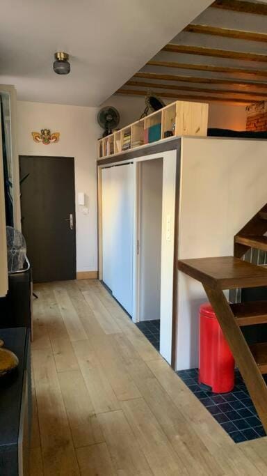 Bel appartement atypique quartier St Cyprien Apartment in Toulouse