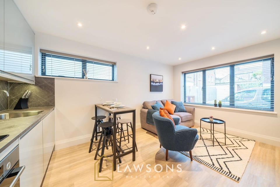 Kitchen or kitchenette, Living room, Dining area