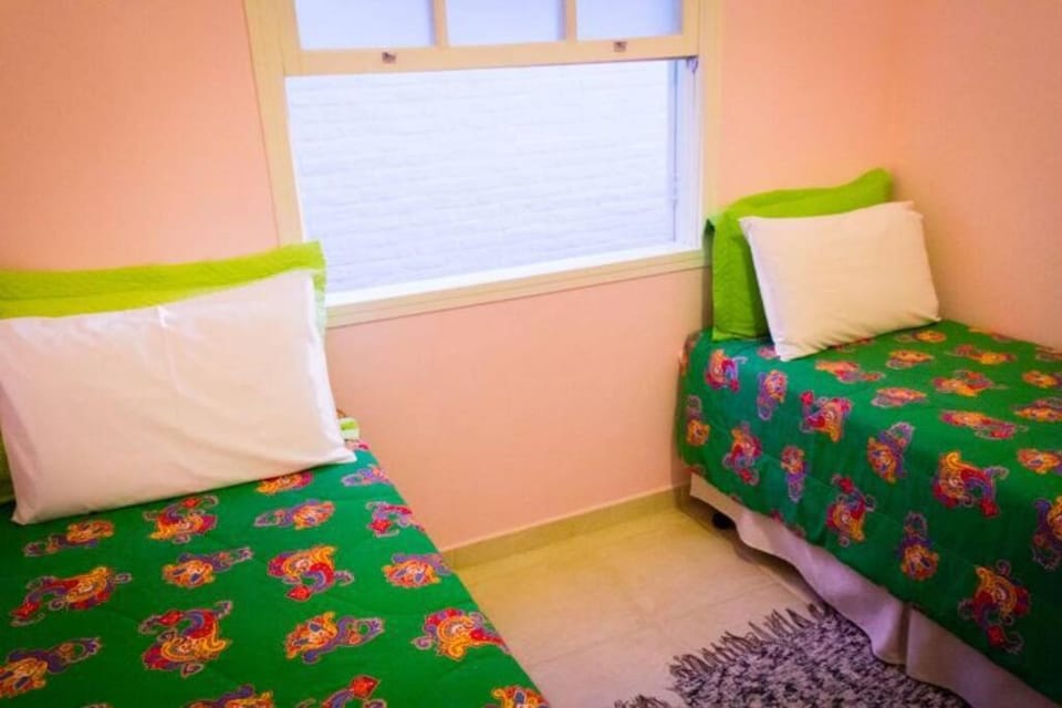 Recanto dos Beija Flores, Chale Azaleia House in State of São Paulo