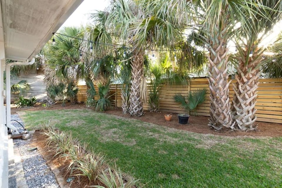 Garden, Garden view