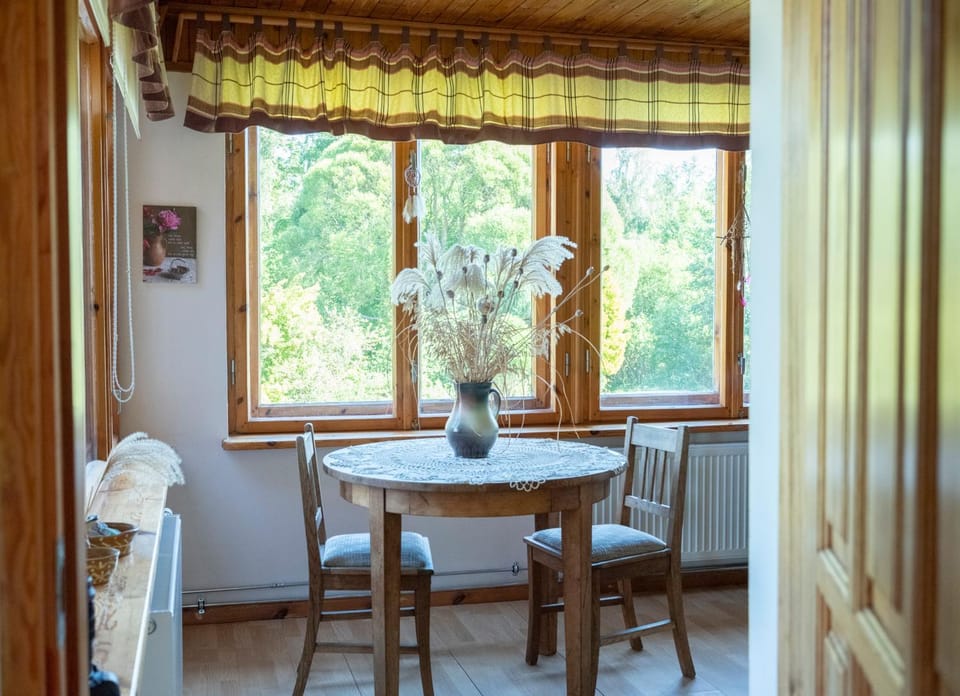 Property building, Living room, Bedroom