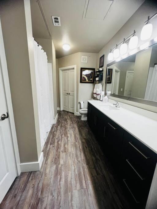 Close to Dallas Love Field Airport Downtown Dallas Medical District Apartment in Dallas