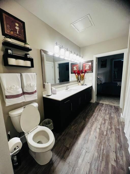 Close to Dallas Love Field Airport Downtown Dallas Medical District Apartment in Dallas