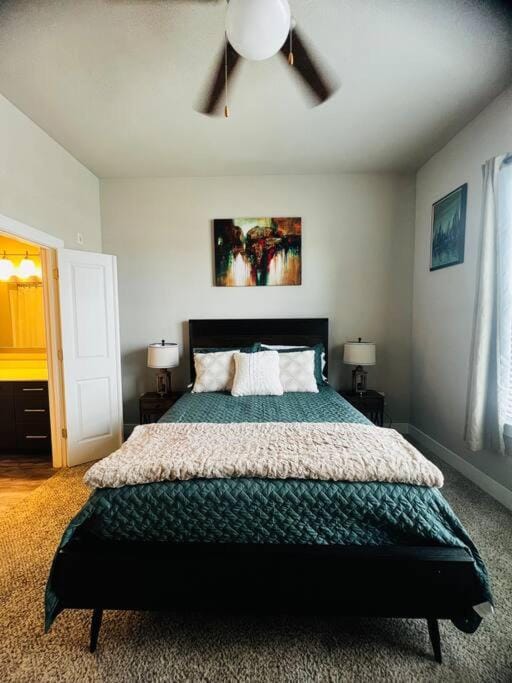Close to Dallas Love Field Airport Downtown Dallas Medical District Apartment in Dallas