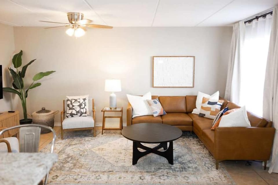 2 Bed 2 Bath 1st Floor Condo w Pool By Beach House in South Padre Island