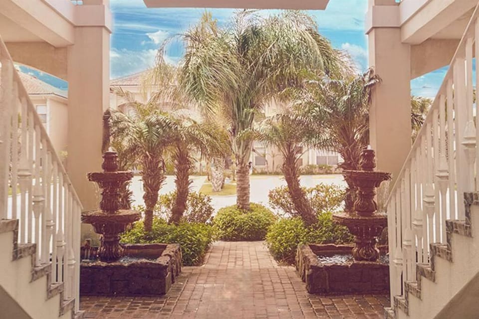 1st Floor 2 Bed 2 Bath Condo w Pool By Beach House in South Padre Island