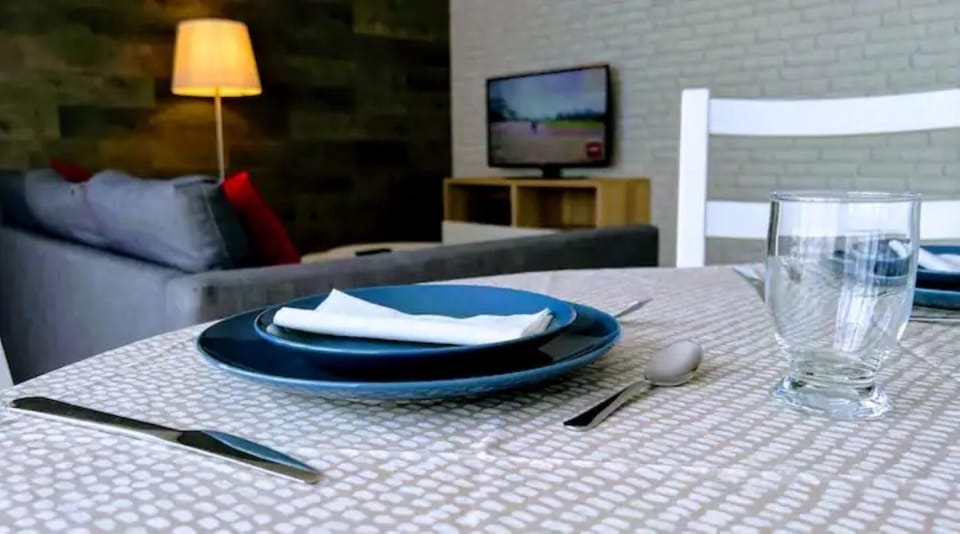 TV and multimedia, Seating area