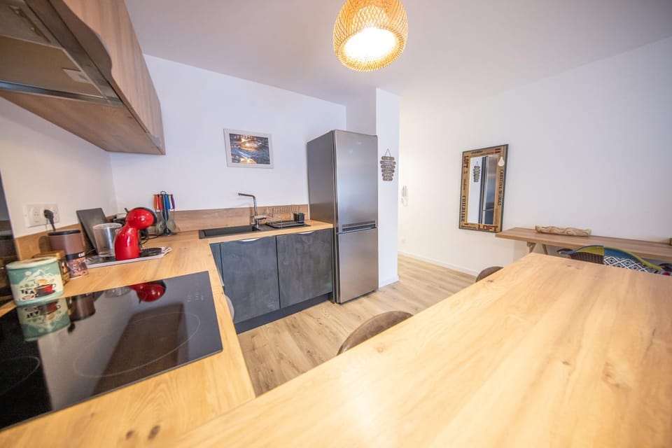 Kitchen or kitchenette, Dining area, oven, stove, kitchen, kitchen