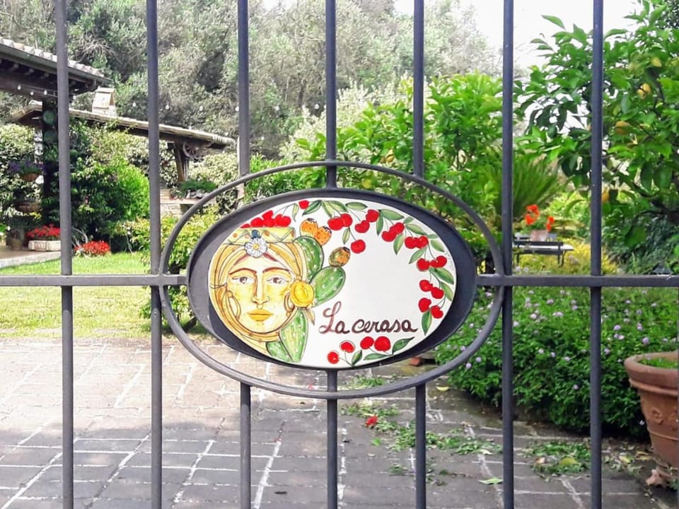 Property logo or sign