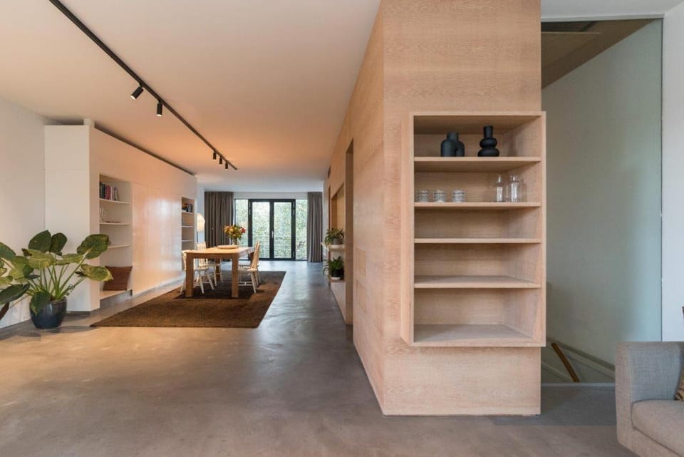City centre Loft on the historic Canal Apartment in Utrecht