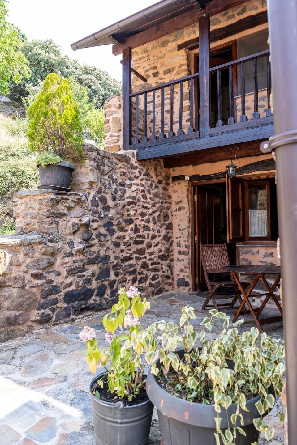 Property building, Balcony/Terrace