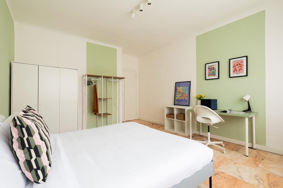 Bed, Photo of the whole room, Bedroom