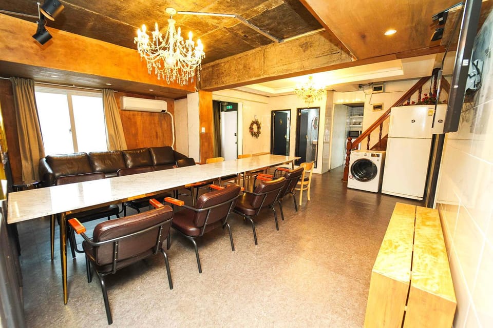 Living room, Seating area, Dining area, dryer