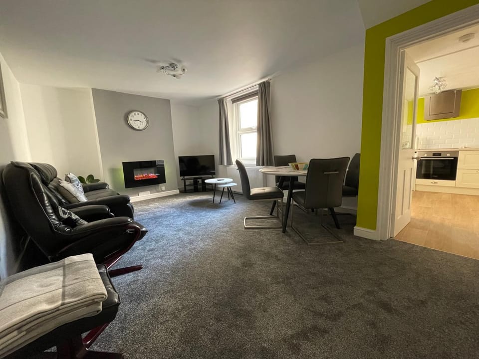 Garden flat in 'Little Chelsea' Apartment in Eastbourne