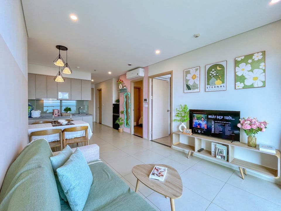 TV and multimedia, Seating area, Evening entertainment