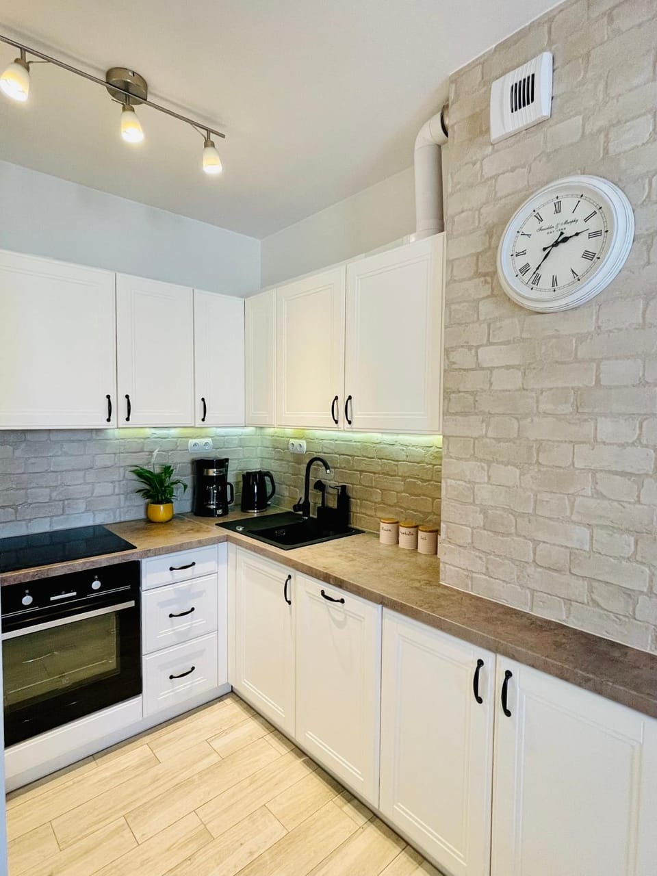 Kitchen or kitchenette, dishwasher, minibar, pet friendly, stove, toaster