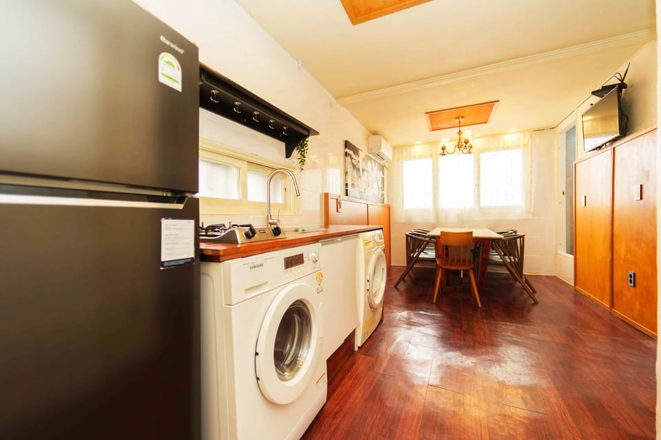 2 - Gu&Anne House Seoul Hongdae Stn 5rooms,4bathroom Apartment in Seoul