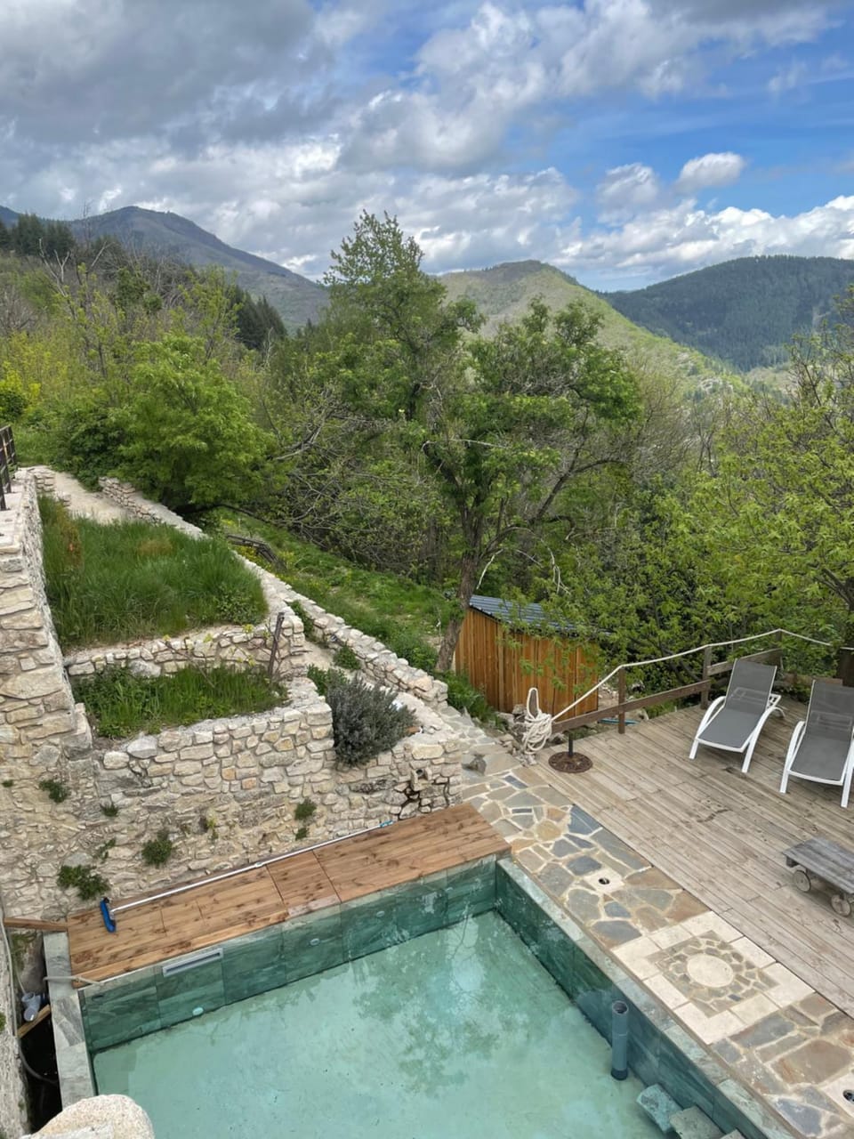 Natural landscape, Mountain view, Pool view, Swimming pool, sunbed