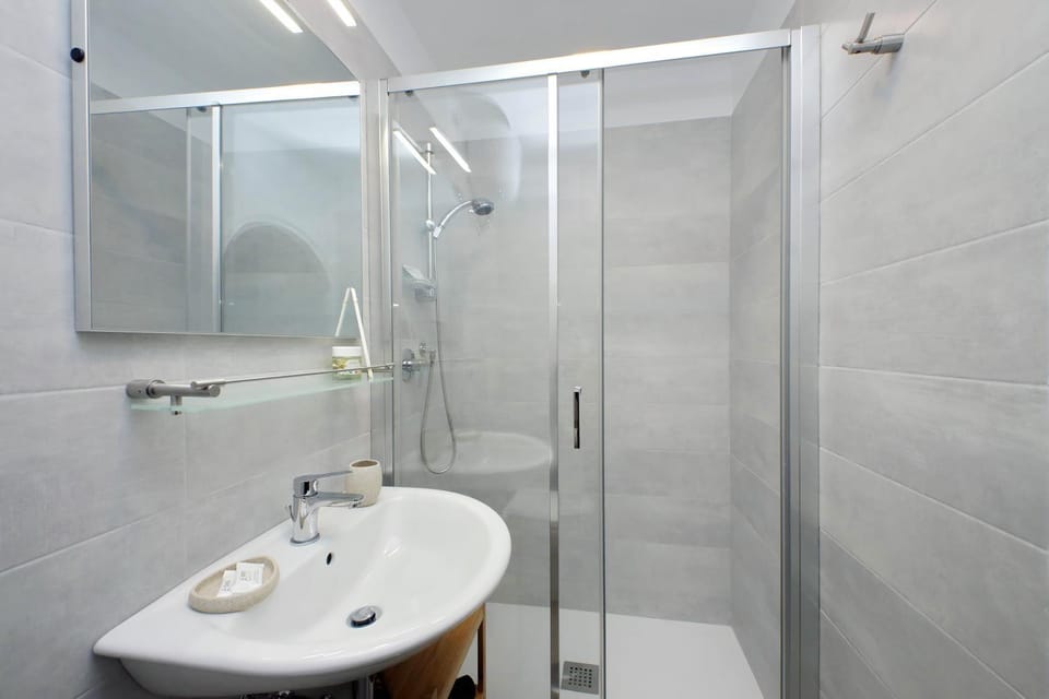 suity I cozy barberini studio Apartment in Rome