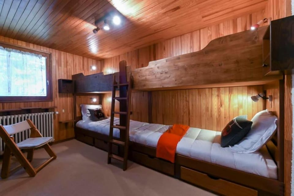 Chalet des Écureuils - Grand chalet familial proche des pistes avec parking Apartment in Saint-Bon-Tarentaise