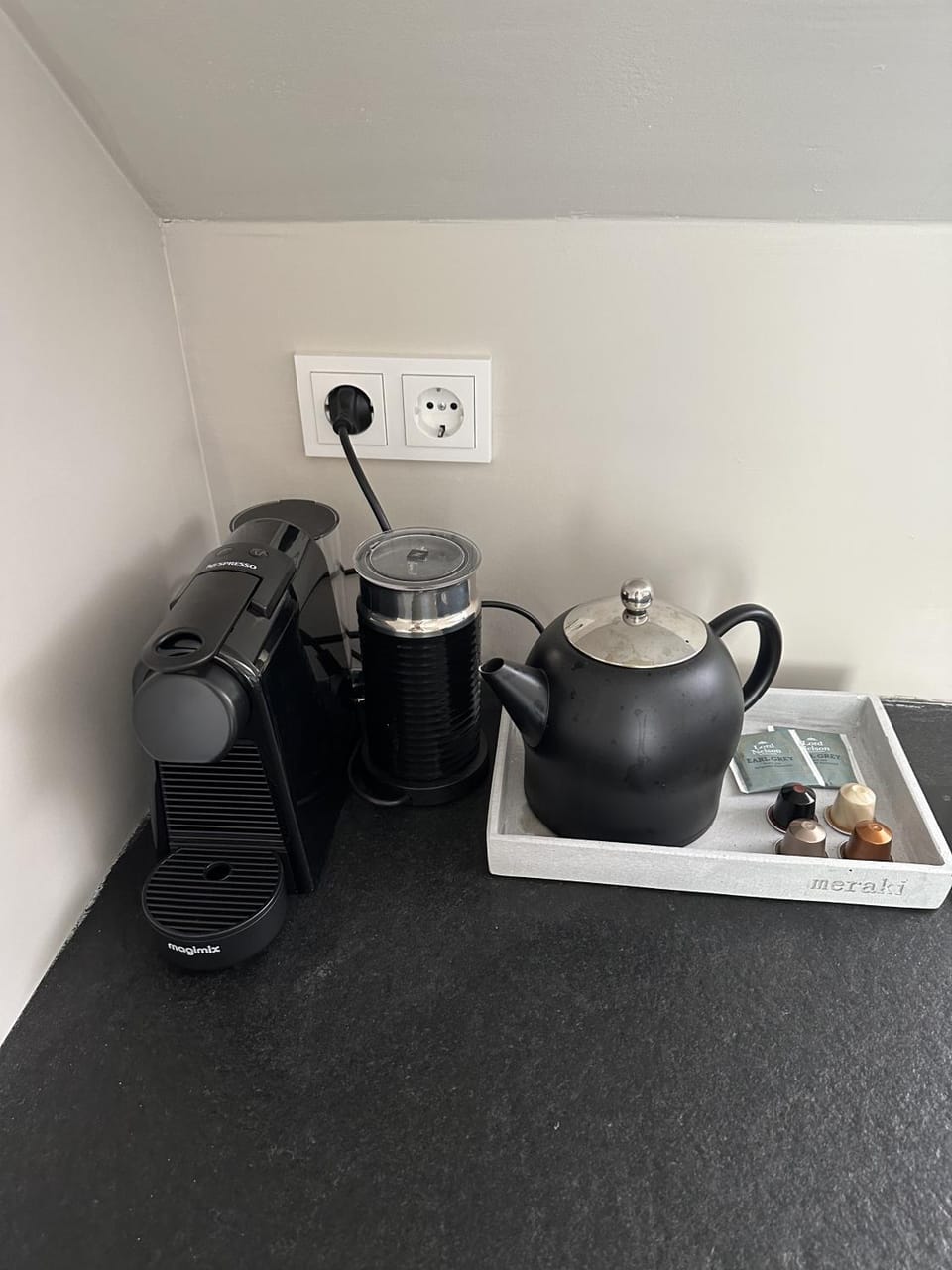 Coffee/tea facilities