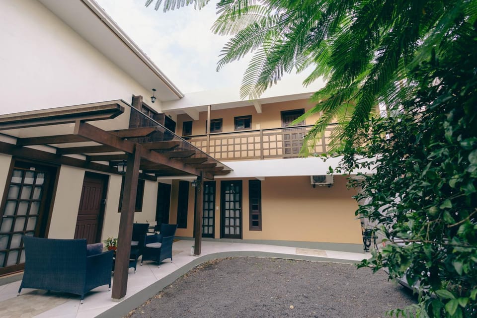 Patio, Inner courtyard view, Parking