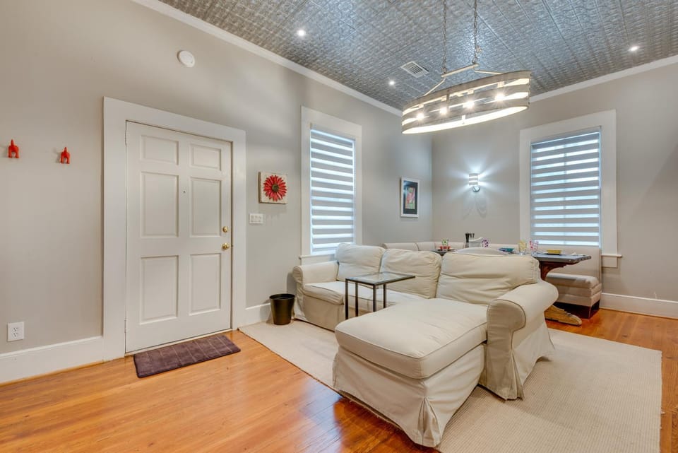 Cozy + Modern Norcross Hideaway w/ Covered Porches Apartment in Norcross