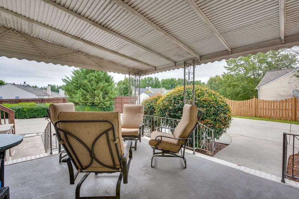Cozy + Modern Norcross Hideaway w/ Covered Porches Apartment in Norcross