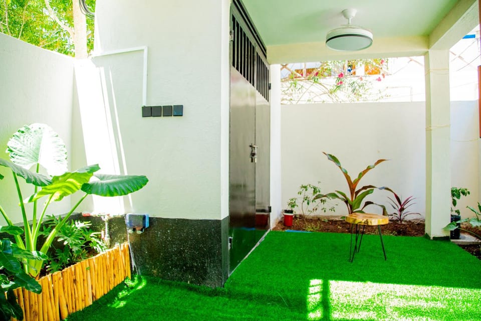 Garden, Garden view