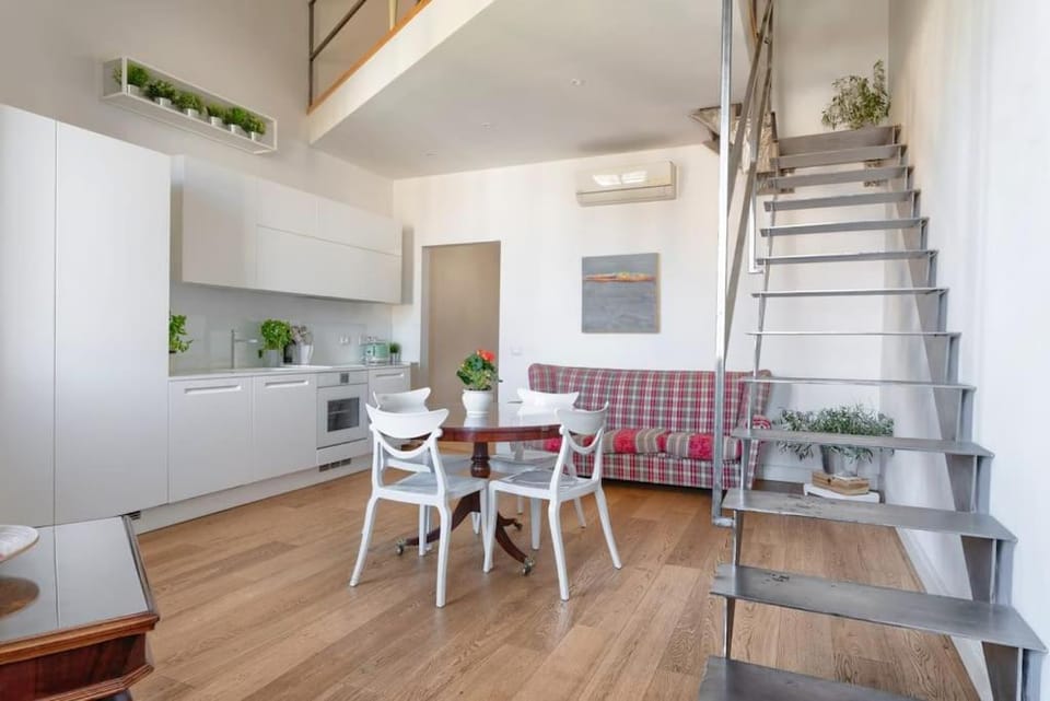 Kitchen or kitchenette, Living room, Dining area