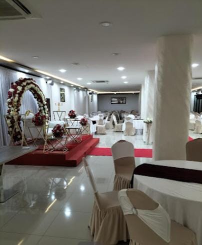 HOTEL DU LAC Hotel in Algeria