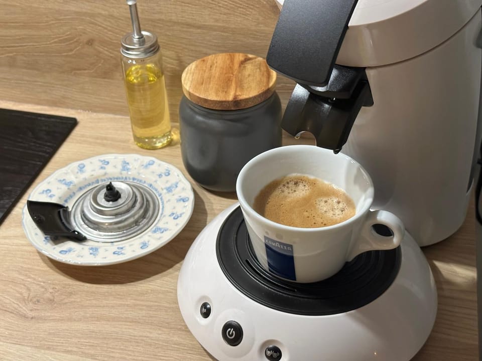 Coffee/tea facilities, Kitchen or kitchenette