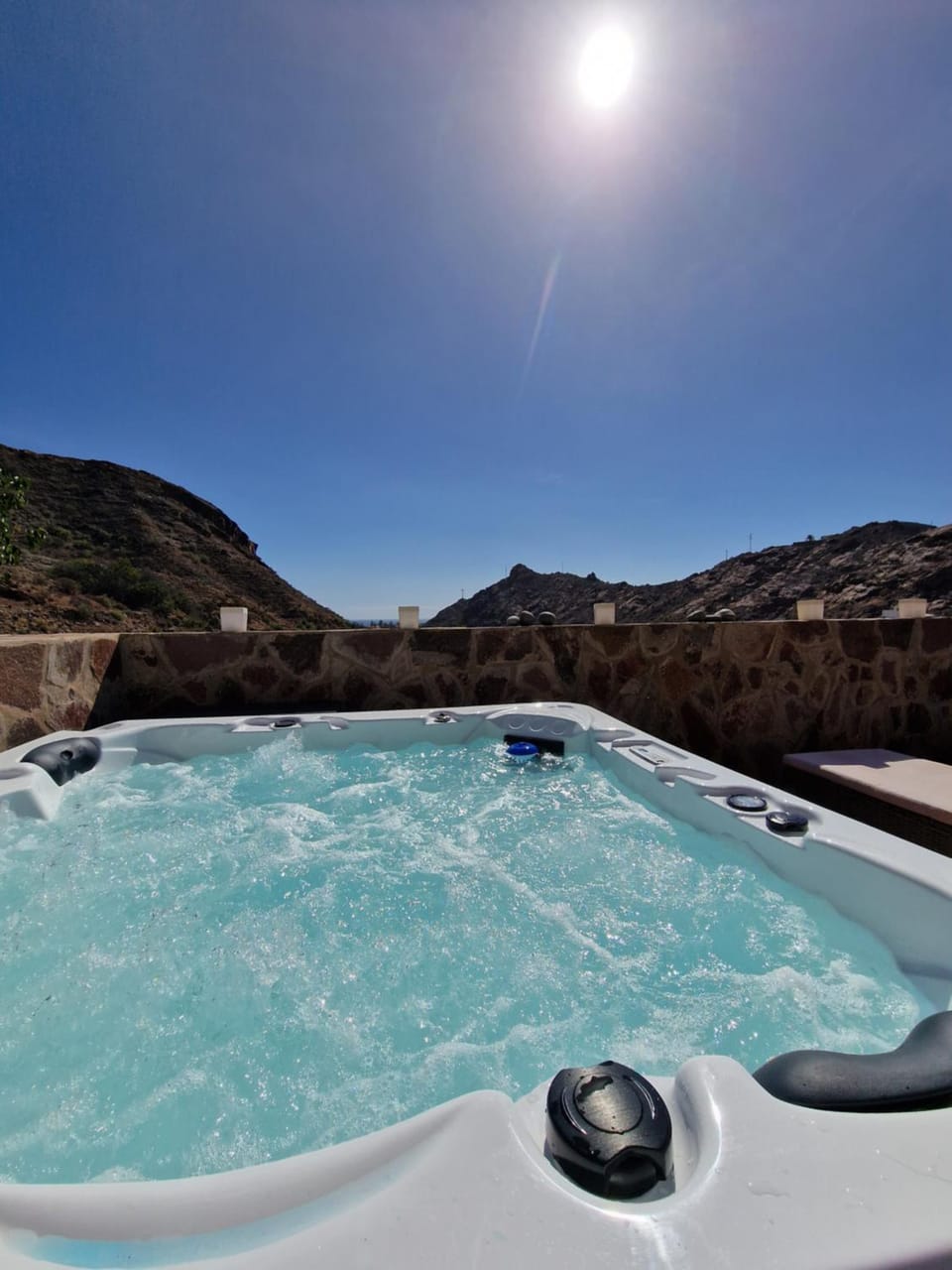 Amazing cozy Villa Hugo Tauro with Jacuzzi, Pool, Wi-Fi Apartment in Comarca Sur