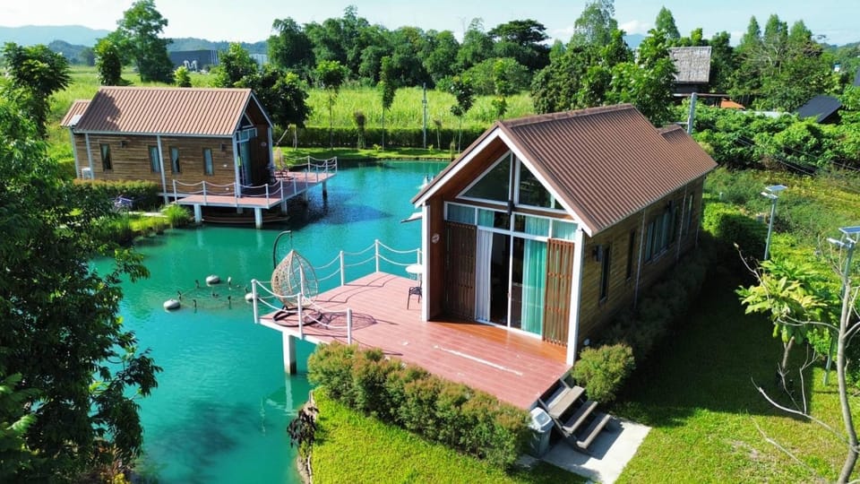 Property building, Lake view