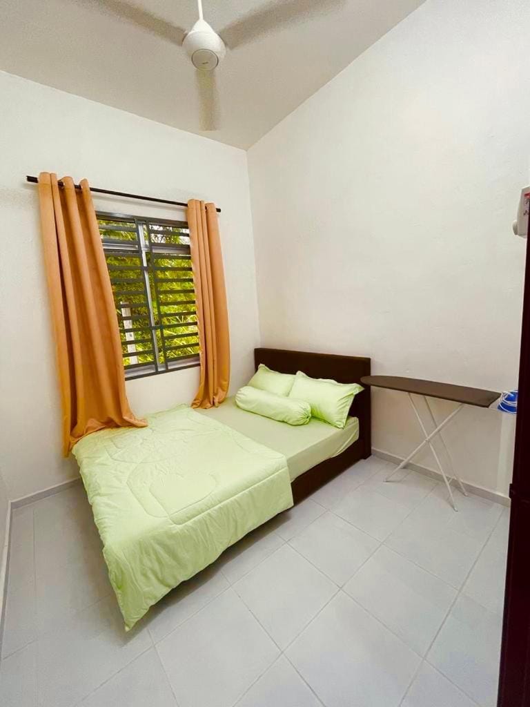 Tok Abah Homestay Bukit Mertajam House in Penang