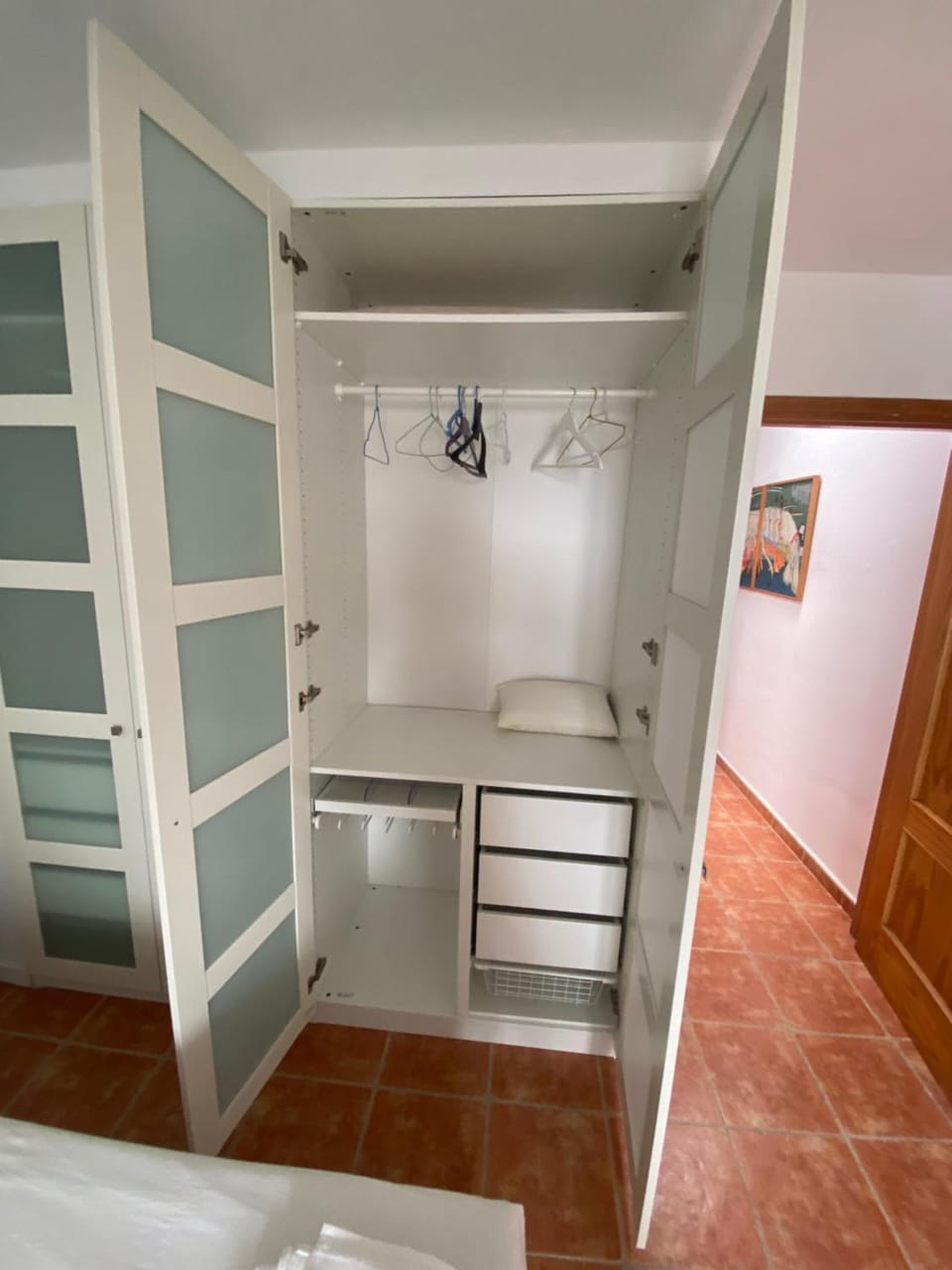 wardrobe